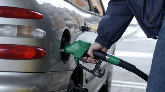 Koľko budeme platiť za benzín a naftu cestou k Čiernemu a Jadranskému moru? - Magazín - Auto - pravda.sk
