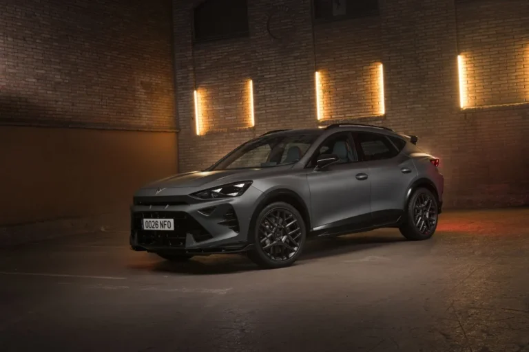 
      Cupra a ABT pripravili nový paket pre Leon a Formentor. Prináša športovejší vzhľad aj pre slabšie motorizácie
    