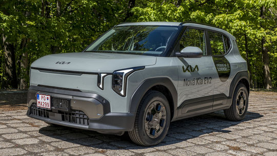Prvá jazda: Kia EV2 - ako jazdí nový elektromobil zo Slovenska? - Testy - Auto - pravda.sk