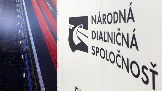 Nová križovatka pri Bánovciach nad Bebravou bude stáť 3,8 milióna eur - Doprava - Auto - pravda.sk