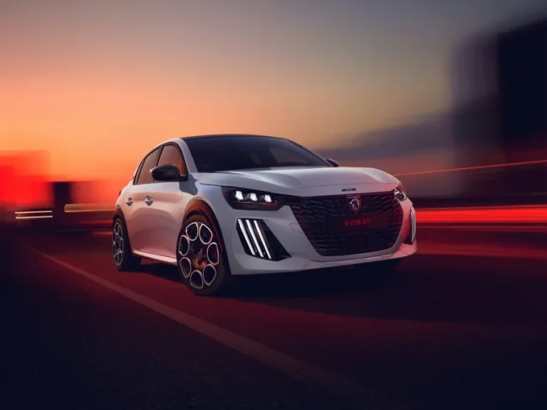 Peugeot E-208 GTi vstupuje na trh. Elektrická legenda má 281 koní a zrýchlenie za 5,5 sekundy