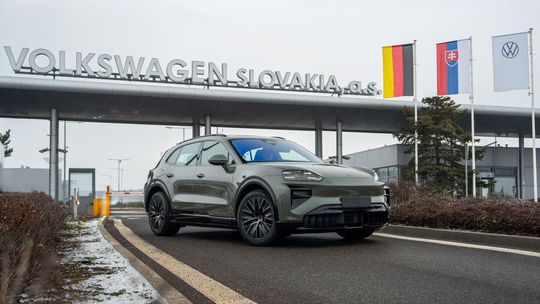 Príde Bratislava o Porsche Cayenne? Vyzerá to tak - Magazín - Auto - pravda.sk