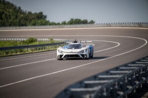 Toyota v Le Mans