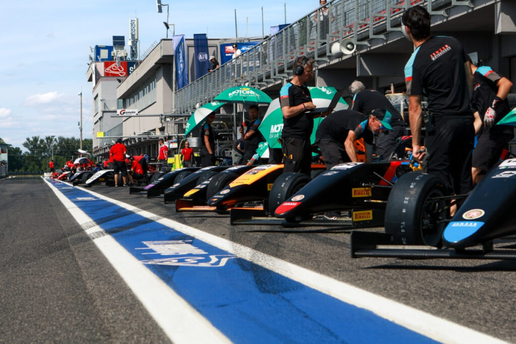 FIA CEZ F4