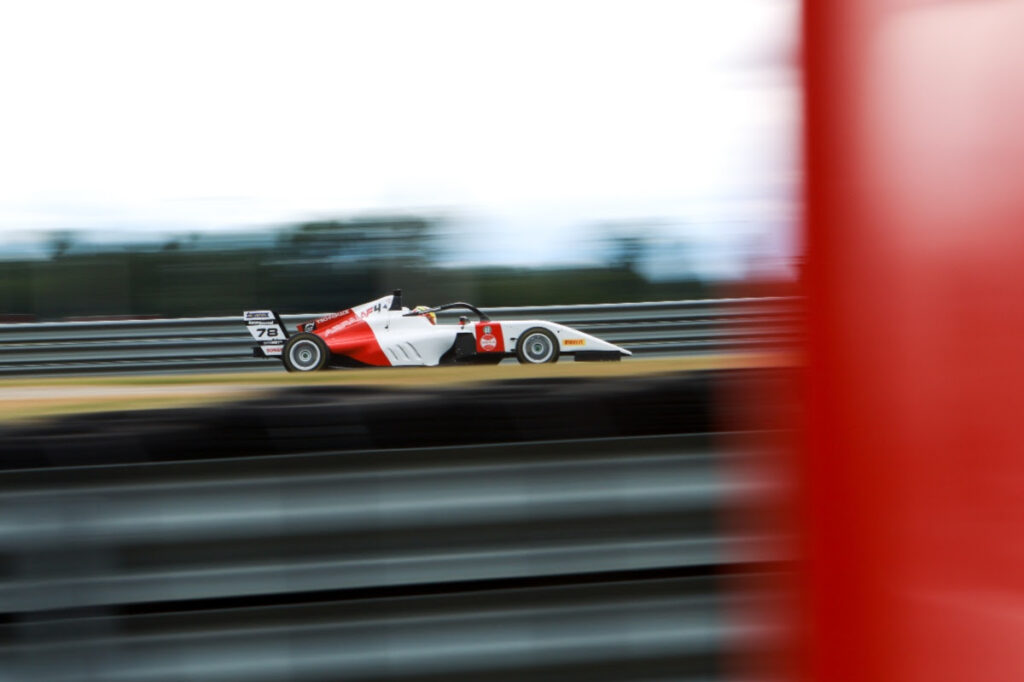 FIA CEZ F4