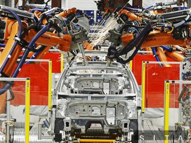 Radikálny krok: Volkswagen zvažuje, že v Nemecku zatvorí štyri fabriky - Magazín - Auto - pravda.sk
