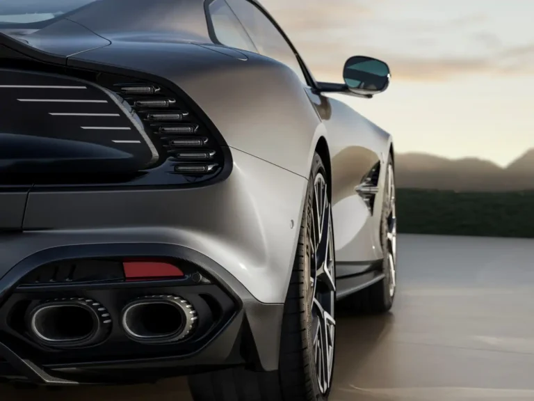 Aston Martin oslavuje 25 rokov modelu Vanquish limitovanou edíciou