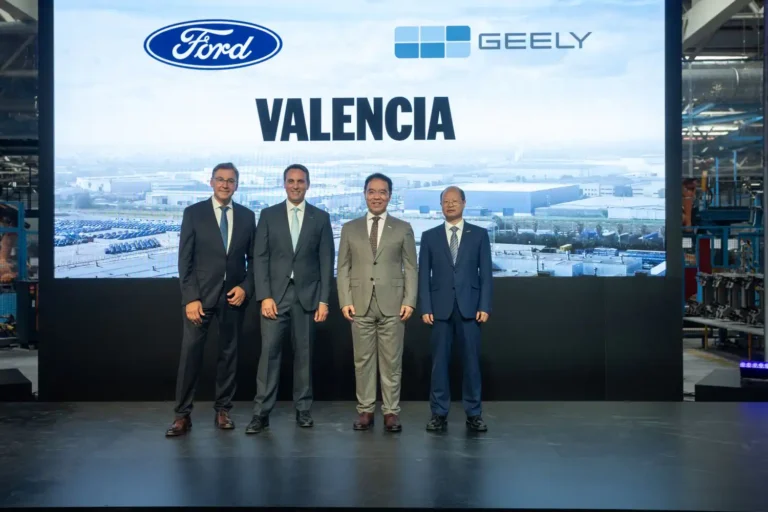 Ford sa v Európe spojí s Geely, aby si zachránil fabriku a získal know-how