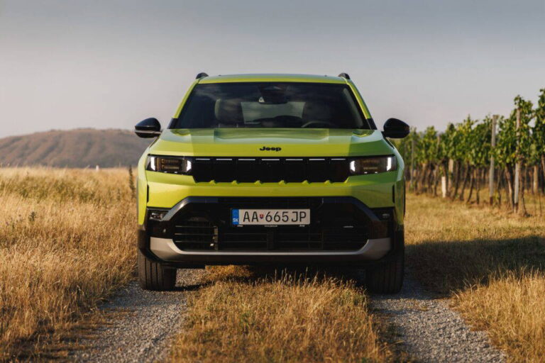 Jeep Compass e-Hybrid First Edition: V plnej poľnej - AUTOVINY.sk