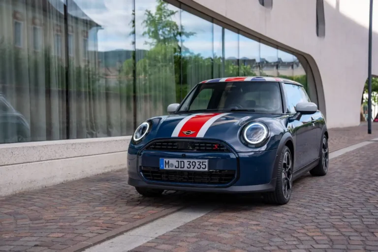 Mini Cooper Oxford Edition je poctou britskému domovu značky