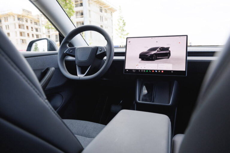 Slovensko opäť na výsmech. V predaji elektromobilov sú horšie už len tieto dve krajiny - AUTOVINY.sk
