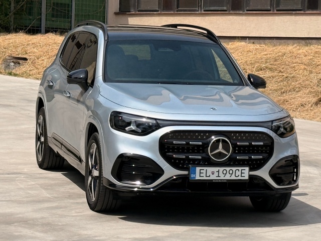 Test: Mercedes-Benz GLB 350 4MATIC EQ. Má veľký dojazd, 7 miest a sebavedomú cenu - Testy - Auto - pravda.sk