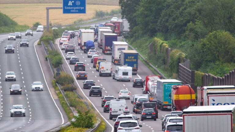 Počet áut v Nemecku na jedného obyvateľa dosiahol historické maximum. A ako je na tom Slovensko? - AUTOVINY.sk