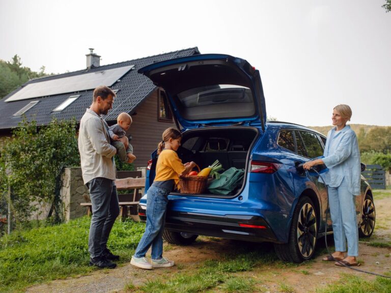 Ktorých elektromobilov sa Slováci zbavujú najčastejšie? Prehľad trhu s jazdenými EV na Slovensku