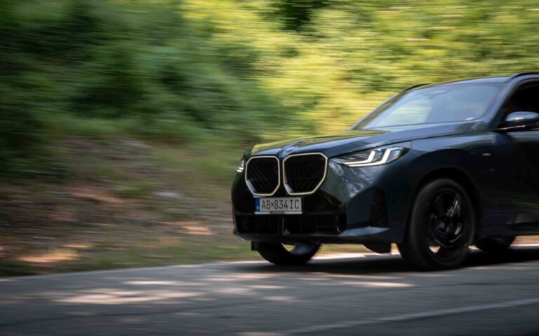 Čínske AUDI v Európe, lacnejšie nabíjanie, test BMW X3 aj autá, ktoré nechcú poistiť | Prehľad týždňa