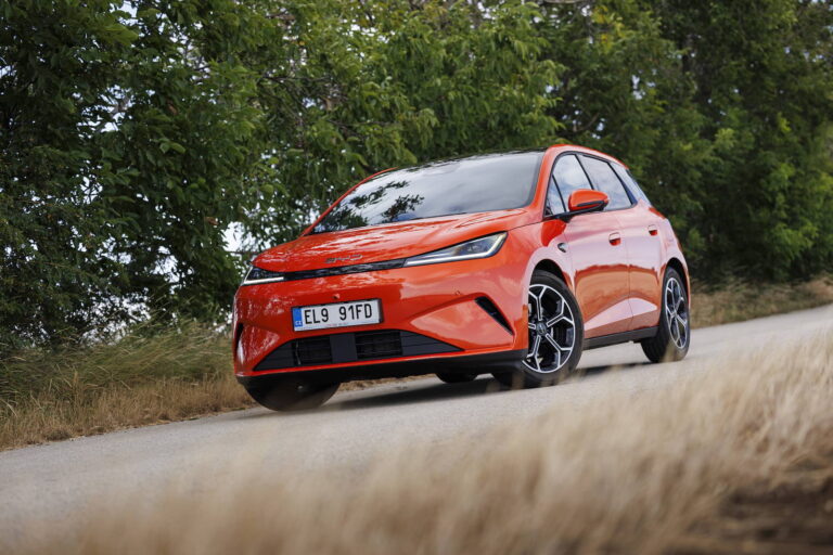 BYD Dolphin G DM-i: jediný mestský plug-in hybrid na trhu prekvapil! - AUTOVINY.sk