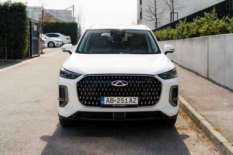 Čínske Chery naleje milióny do KGM: Nový Rexton má byť iba začiatok