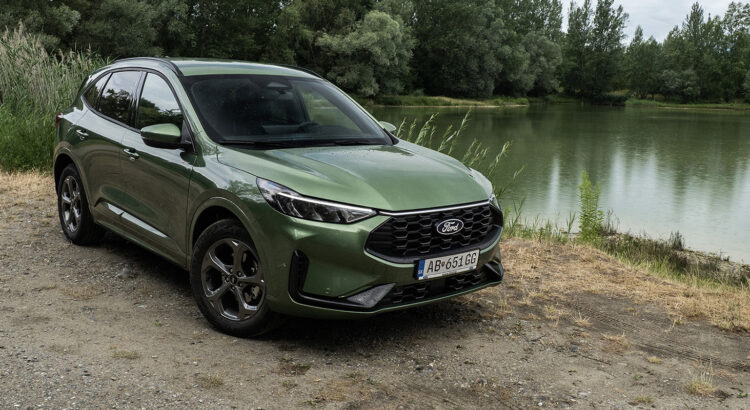Test Ford Kuga Hybrid AWD: Cena búra mýty - AutoGrip