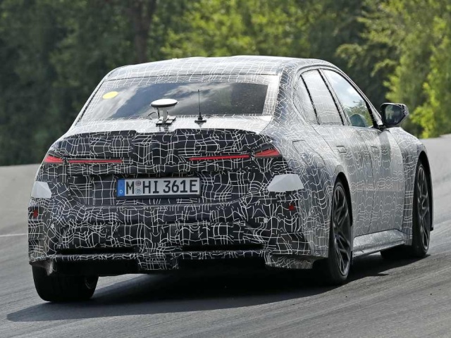 BMW iM3: Elektrická „beštia“ sa blíži. Za volantom má byť ľahká ako pierko - Magazín - Auto - pravda.sk