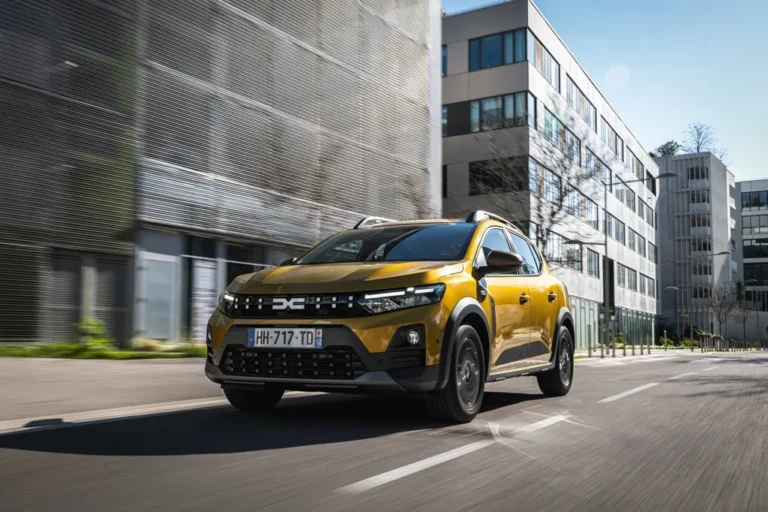 Dacia Sandero a Stepway dostávajú hybridný pohon Hybrid 155