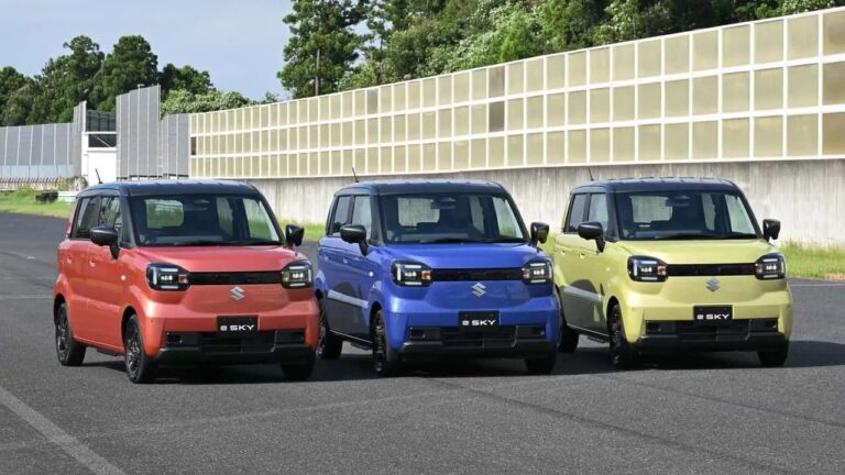 Malý, hranatý a lacný: Suzuki ukázalo elektromobil eSky, ktorý zamieri aj do Európy