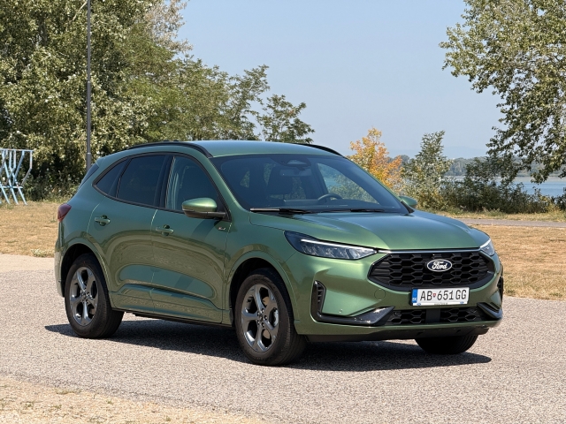 Test: Ford Kuga. Dá sa s benzínovým 2,5-litrovým motorom jazdiť so spotrebou tesne nad 5 litrov? Bez problému! - Testy - Auto - pravda.sk