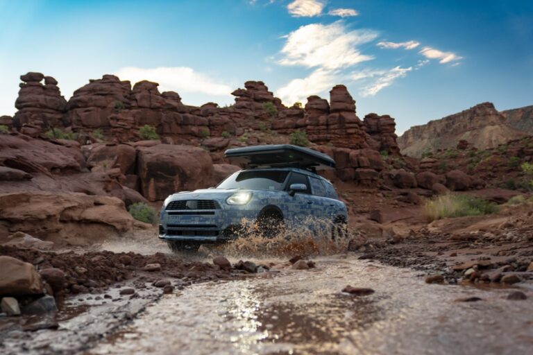 MINI Countryman Offroad Edition mieri do Rocky Mountains. Pred premiérou absolvuje najtvrdší test