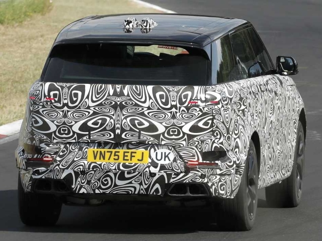 Range Rover Sport: Menšie SUV čaká facelift. Zmeny majú byť aj pod kapotou - Magazín - Auto - pravda.sk