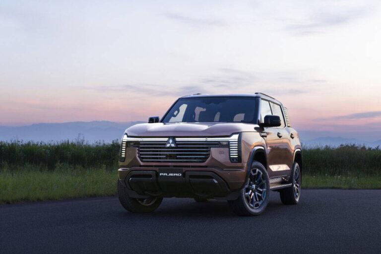 Nové Mitsubishi útočí na Land Cruiser. Už žiadny crossover, ale drsný off-road pre 7 ľudí - AUTOVINY.sk