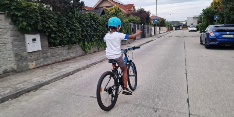 Švédi menia predpisy, cyklisti žiadajú pravidlá platné na Slovensku