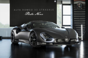 Alfa Romeo 33 Stradale Perla Nera