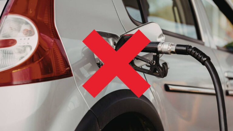 Panika na čerpacích staniciach začína. Tisíce nemajú jeden druh paliva - AUTOVINY.sk