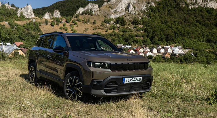 Test Jeep Compass Full Electric: Prichádza nová doba - AutoGrip