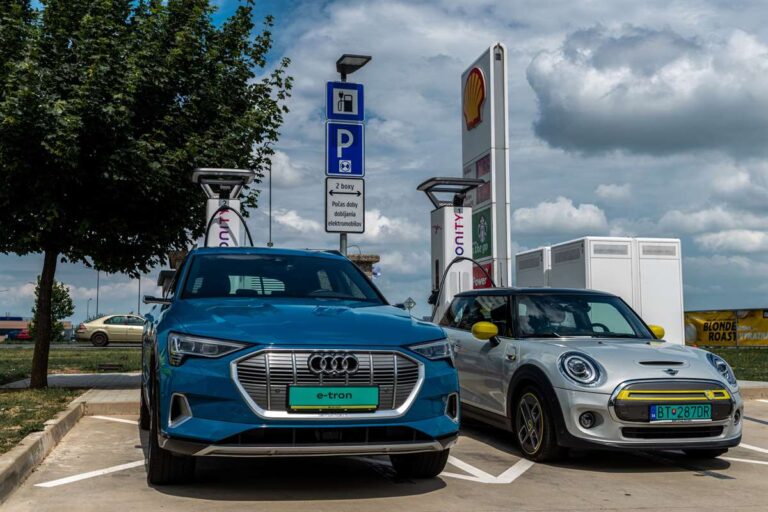 Elektromobil má prejsť 600 km. Z Bratislavy do Sniny môže papierový dojazd bolestivo zaskočiť - AUTOVINY.sk