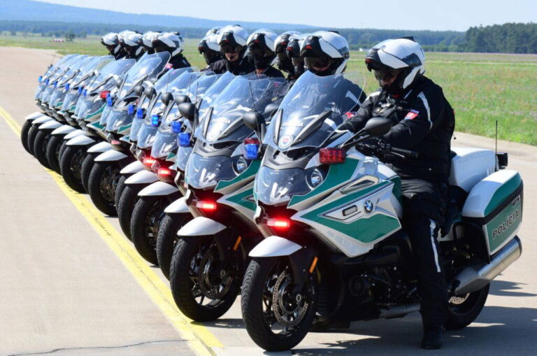 3,1 milióna eur na nové motorky. Polícia na 16-ročných kusoch riskuje - AUTOVINY.sk