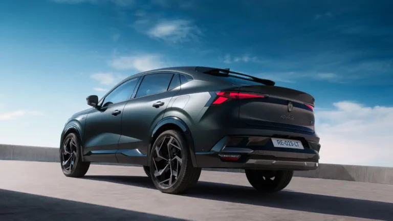 Renault z modelu Rafale vytvoril atraktívnu limitku pre 1500 zákazníkov