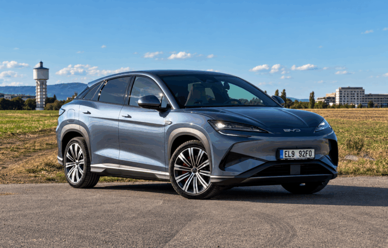 BYD Sealion 7: Elektrické SUV, ktoré chce prémiu obrať o výhovorky - AUTOVINY.sk