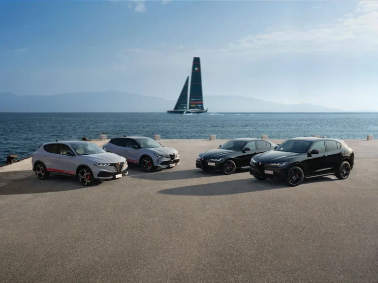 Alfa Romeo Edizione Luna Rossa spája autá so svetom America's Cup