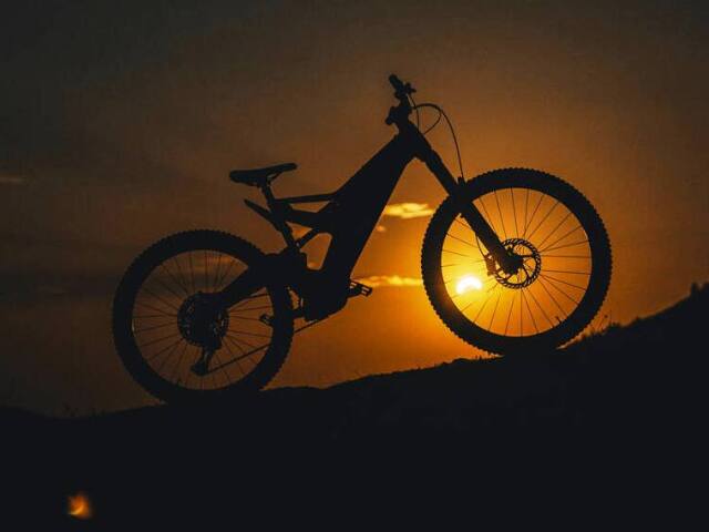 Honda sa vracia k bicyklom. Jej nové e-MTB príde v roku 2027 - Magazín - Auto - pravda.sk