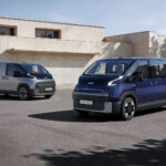 Kia PV7 Cargo a Kia PV7 Passenger
