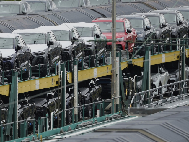Volkswagen na burze vystrelil. Za rastom akcií je plán, ktorý zasiahne desaťtisíce ľudí - Magazín - Auto - pravda.sk