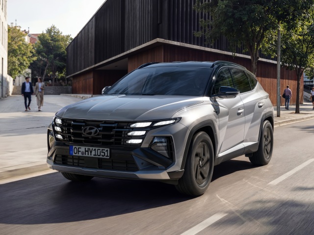 Hyundai Tucson: Štvrtá generácia sa lúči „limitkou“ Black Line. Má čo ponúknuť - Magazín - Auto - pravda.sk