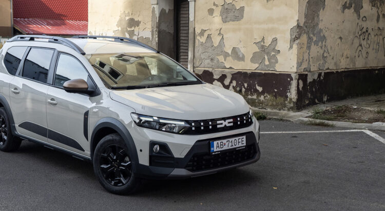 Test Dacia Jogger Hybrid: Speleológ s asketickým prístupom - AutoGrip