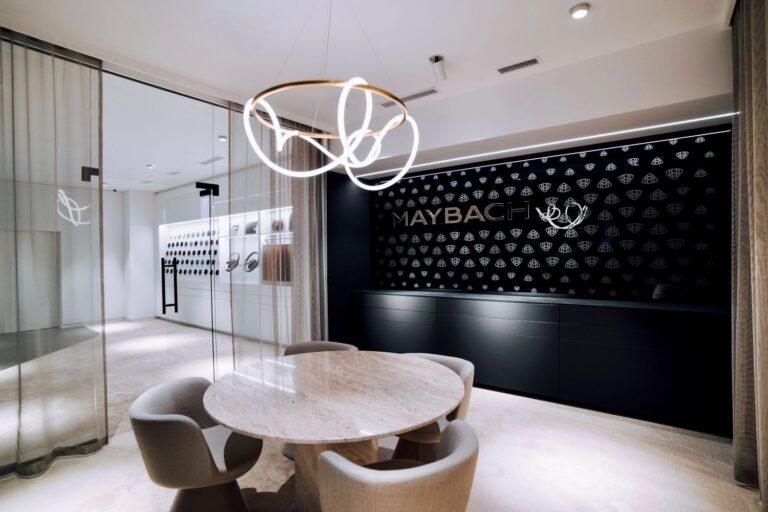 Hedin Automotive otvoril na Slovensku prvý Maybach Manufaktur Lounge