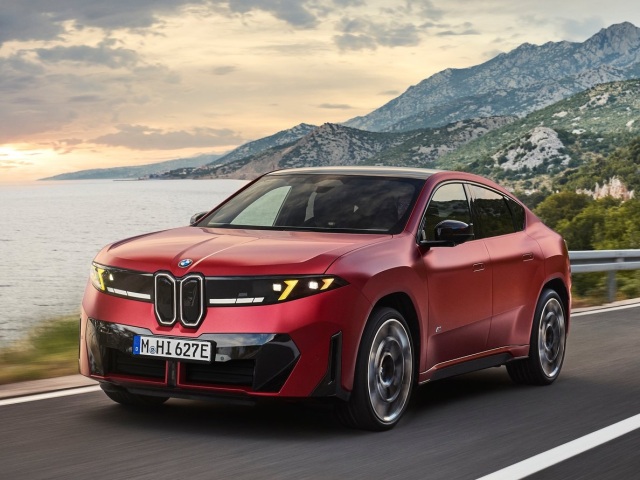 BMW iX4: Už aj SUV-kupé je elektrické. Zaujme dizajnom, výkonom aj dojazdom - Novinky - Auto - pravda.sk