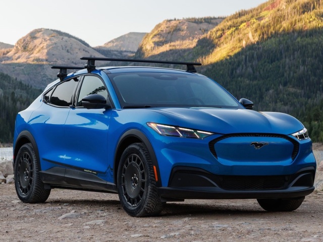 Ford Mustang Mach-E Trail: Nová výbava láka zísť z asfaltu a stelesňuje aktívny životný štýl - Novinky - Auto - pravda.sk